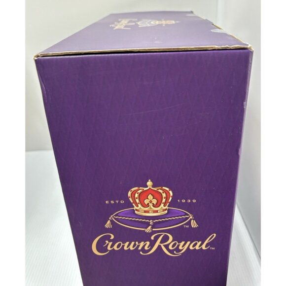 Crown Royal Whisky Dispenser Set 1L Glass, Whiskey Stones, Cup & Wooden Base NEW - Picture 4 of 5